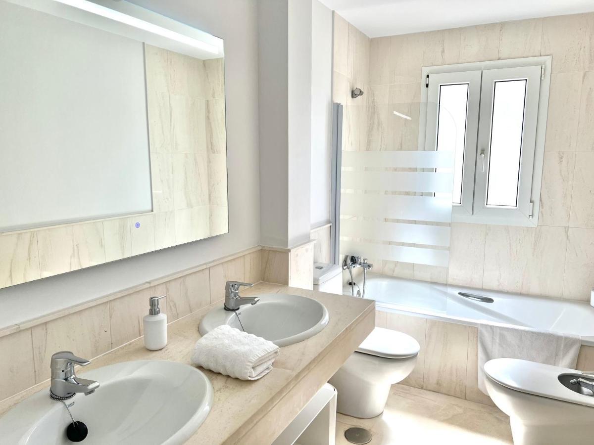 Mi Capricho 170 Beachfront Apartment Sitio de Calahonda Zewnętrze zdjęcie