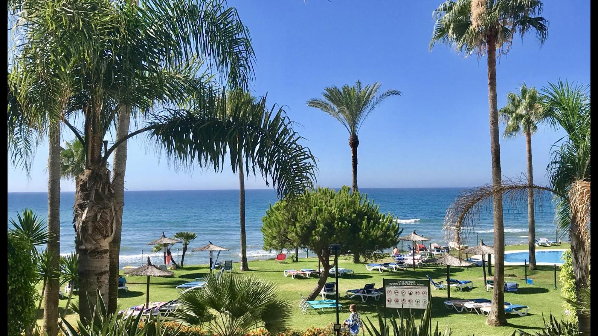 Mi Capricho 170 Beachfront Apartment Sitio de Calahonda Zewnętrze zdjęcie
